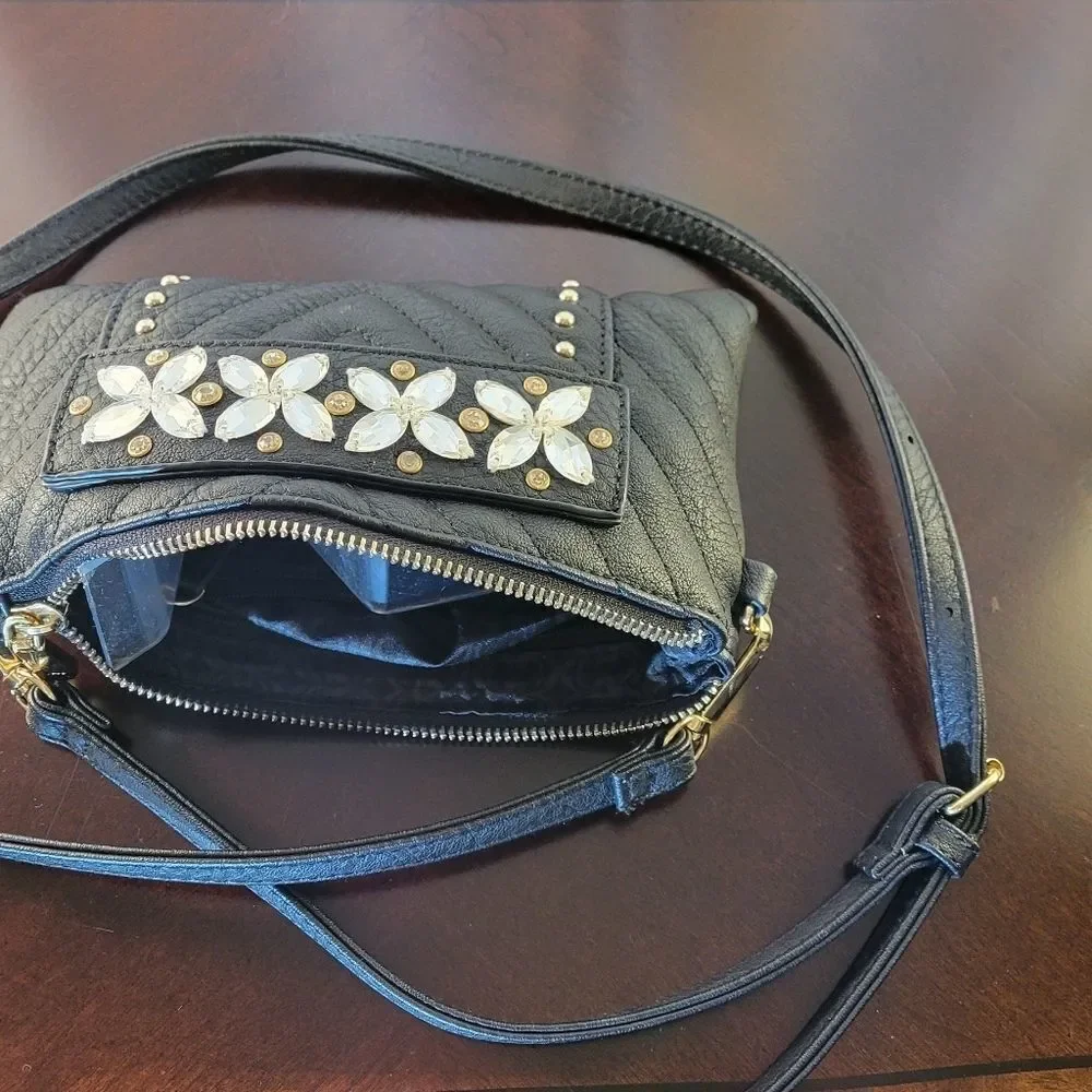 BRAND NEW CHARLIE'S BLACK VEGAN LEATHER SMALL BAG